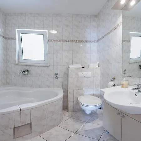 Big Flat! For 6, Mighty Fine View! Daire